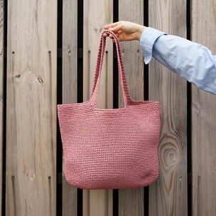 Pink Shoulder Flat Raffia Bags